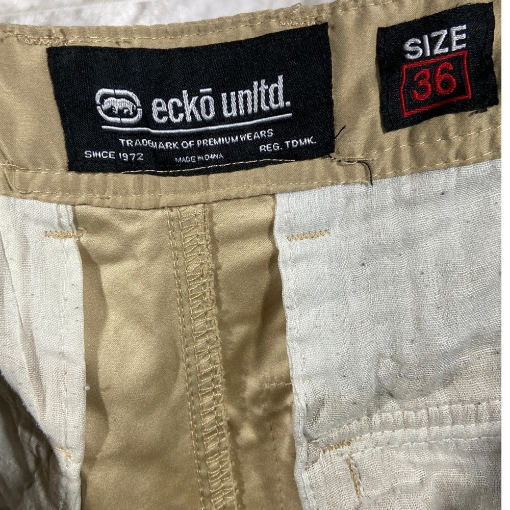 Ecko Unltd Men's Khaki Cargo Shorts Size 36 Relaxed Fit Zip Y2K Retro - Picture 11 of 13
